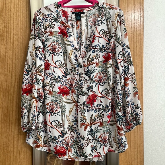 Faith & Zoe 1X floral long sleeve blouse V neck with buttons elastic cuffs - Picture 1 of 10